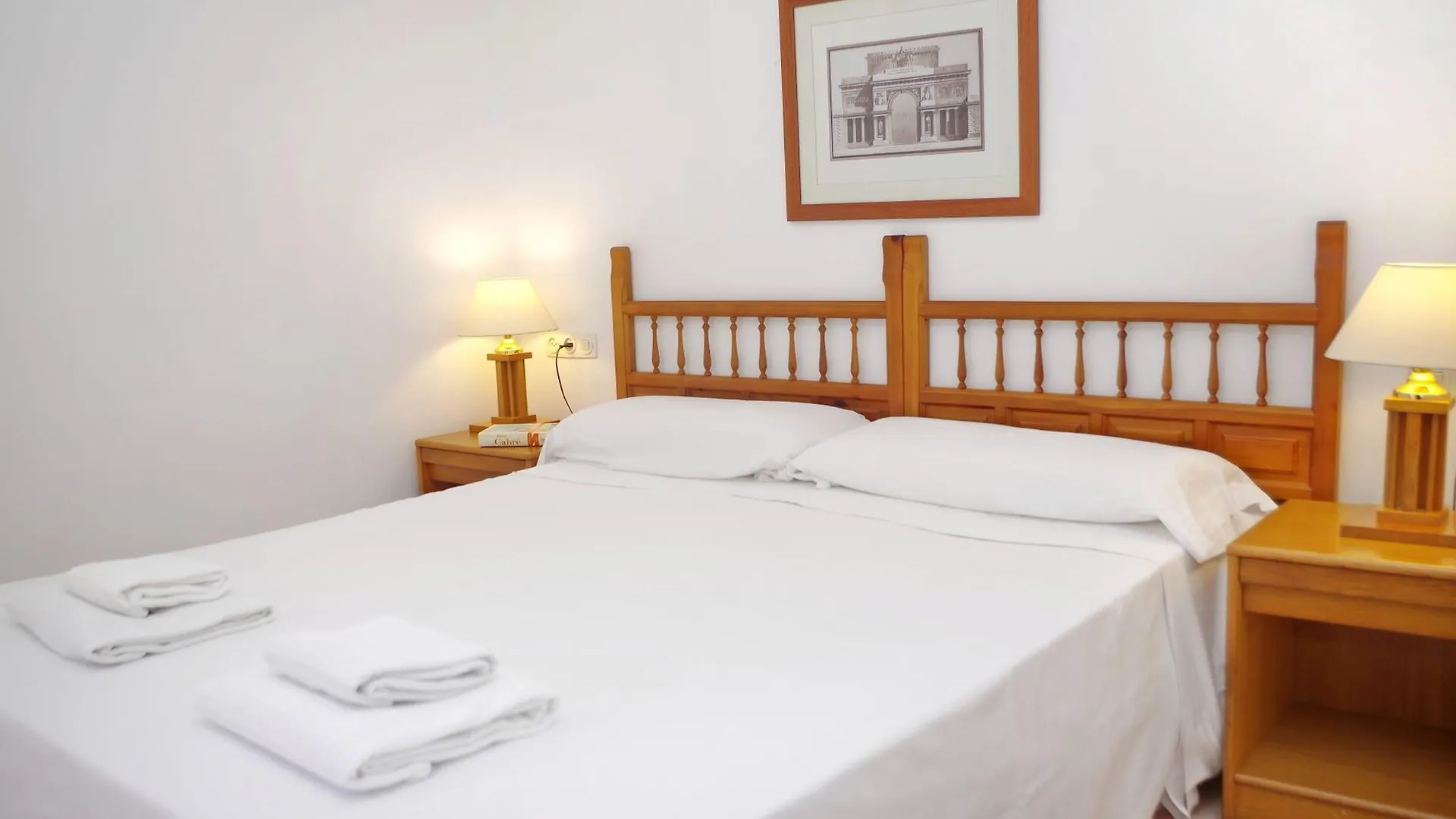 Apartamentos Beach & Golf Resort Pals Apartment
