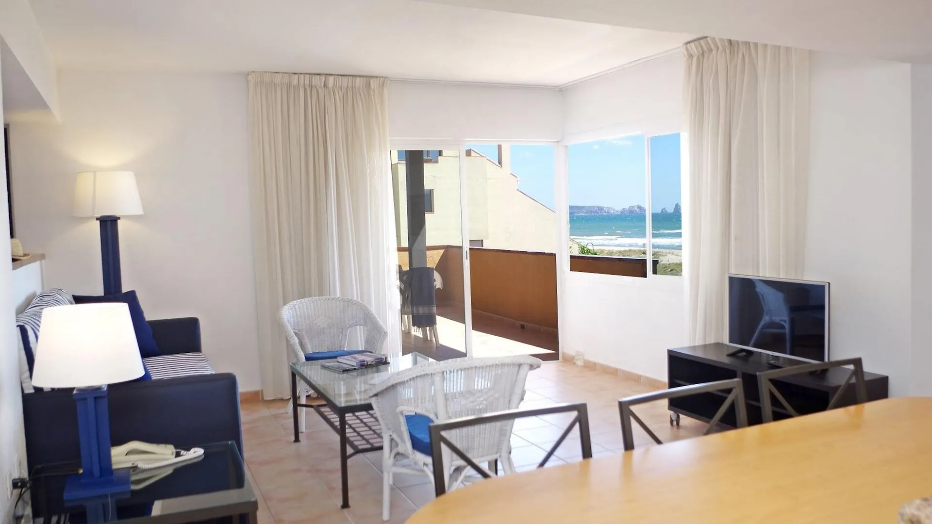 Apartamentos Beach & Golf Resort Pals Apartment