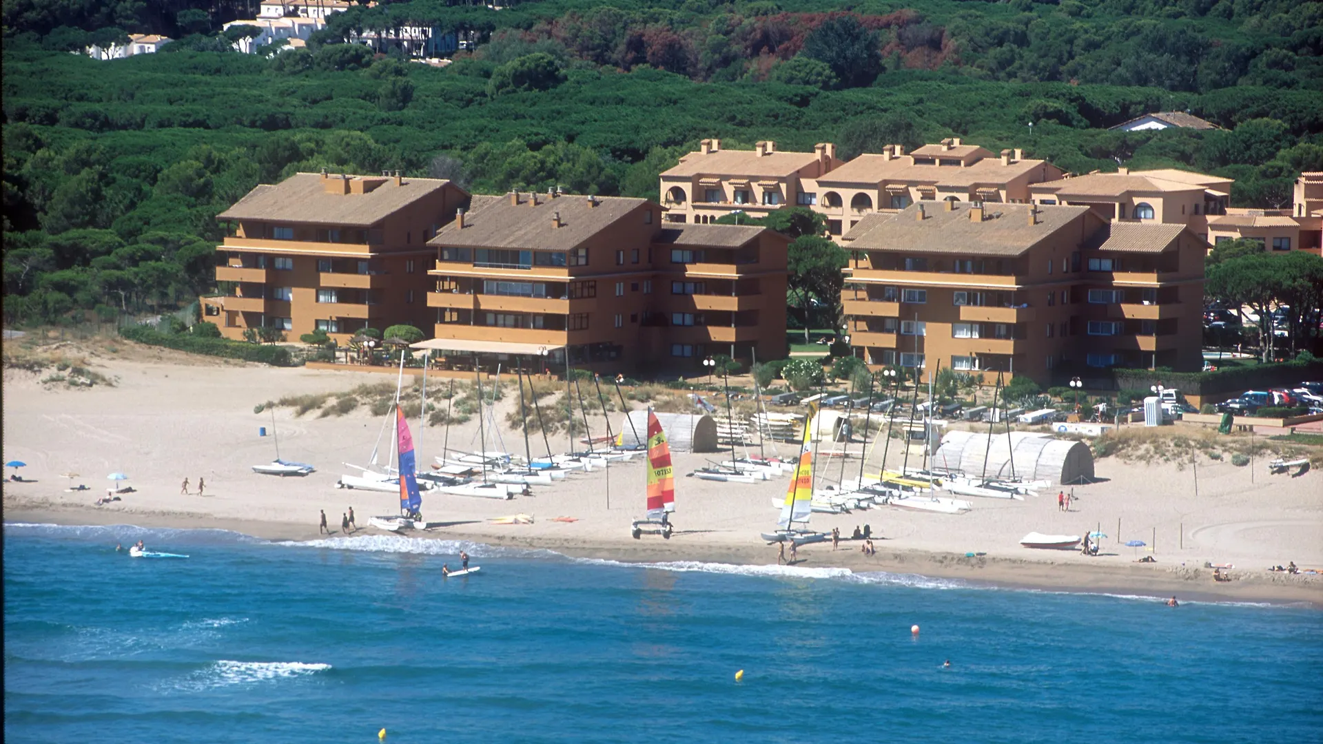 Apartamentos Beach & Golf Resort Pals Apartment
