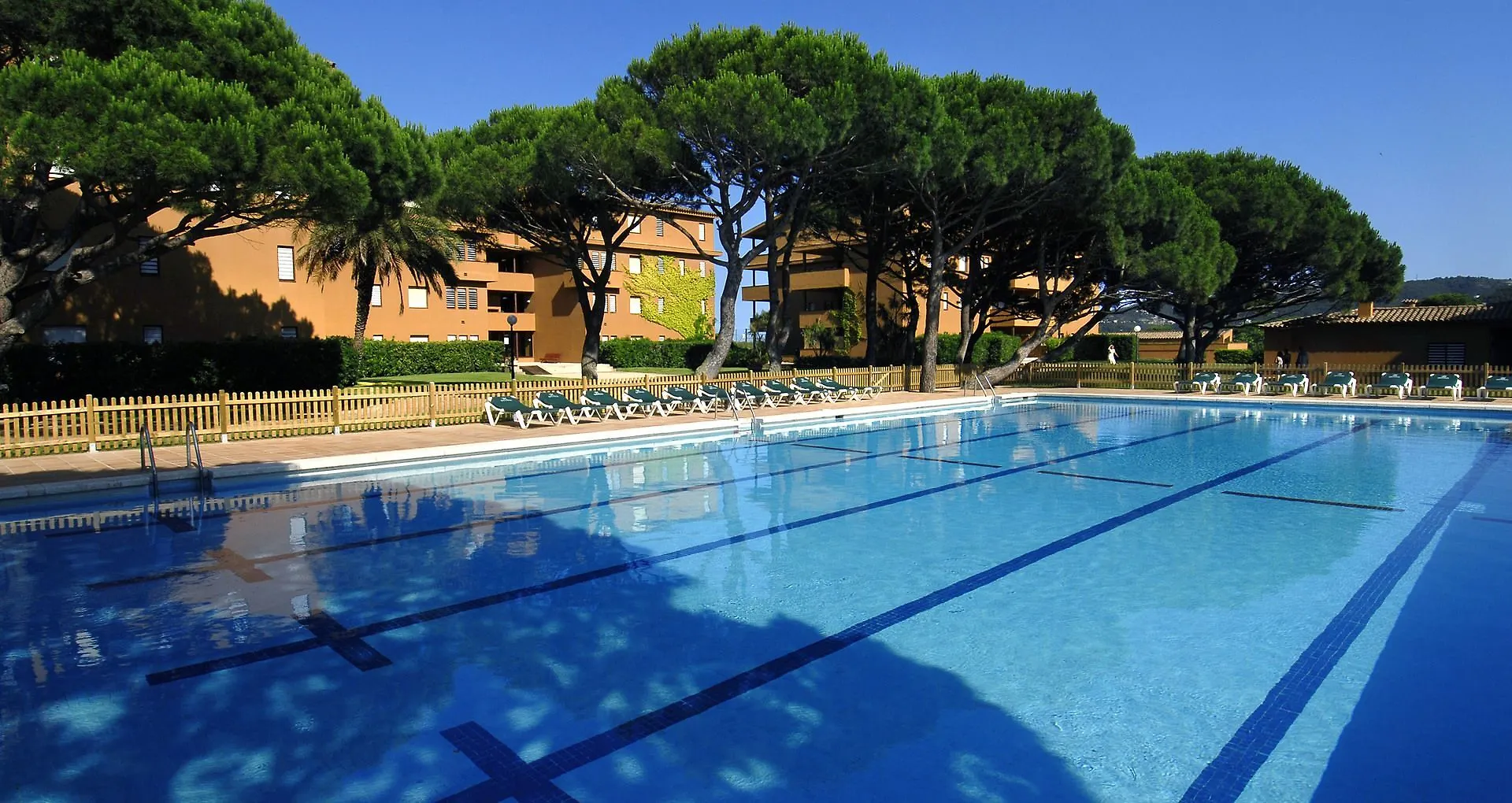 Apartamentos Beach & Golf Resort Pals